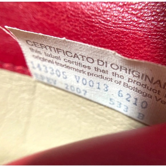 BOTTEGA VENETA VINTAGE INTRECCIATO LEATHER LONG WALLET RED - Picture 13 of 13